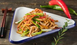 国产肉丝,传承美味，创新发展的民族美食传奇